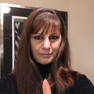 Meet your Posher, Lisa